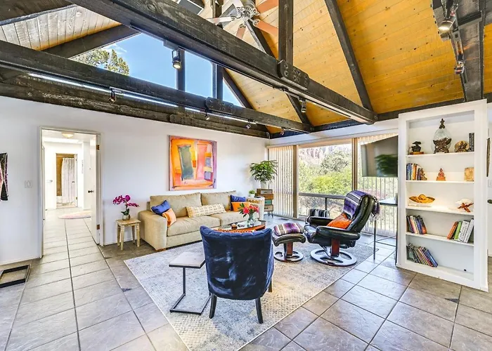 Wellness Retreat Near Trails And Downtown
