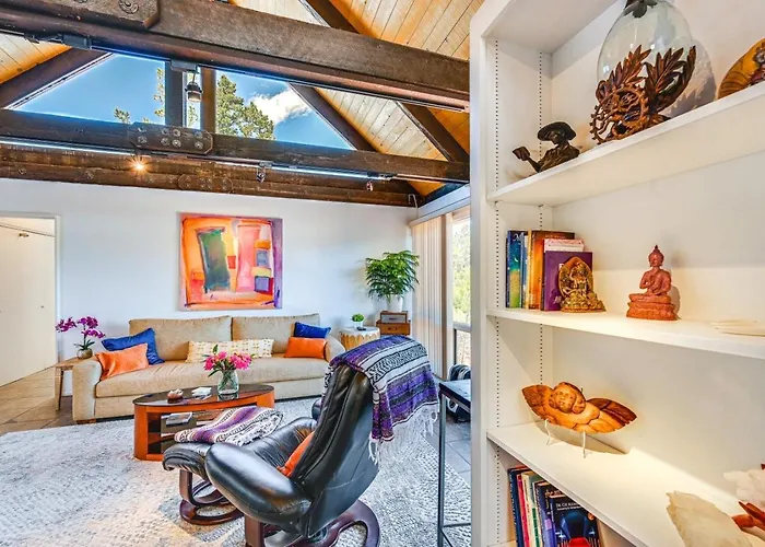 Holiday home Wellness Retreat Near Trails And Downtown *